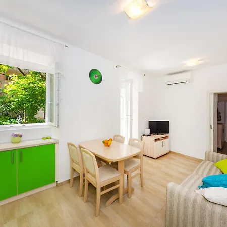 Apartment Abba